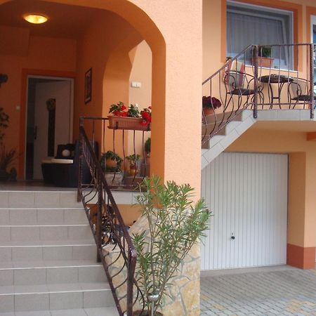 Szecsenyi Apartman Хевиз Экстерьер фото