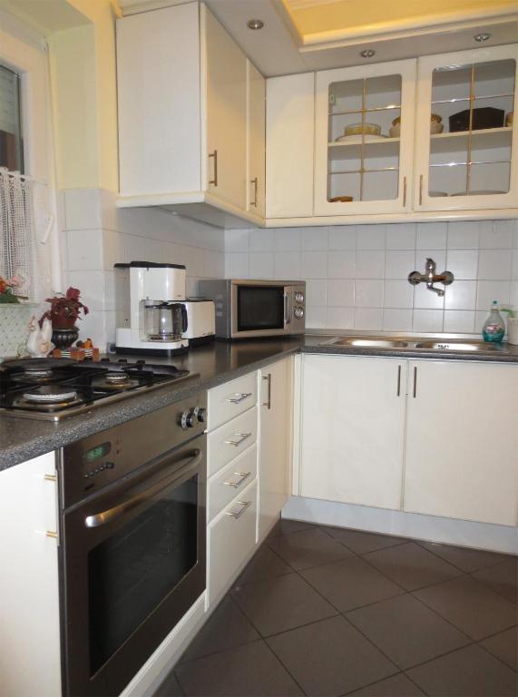 Szecsenyi Apartman Хевиз Экстерьер фото